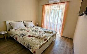 Nadalina Guest House